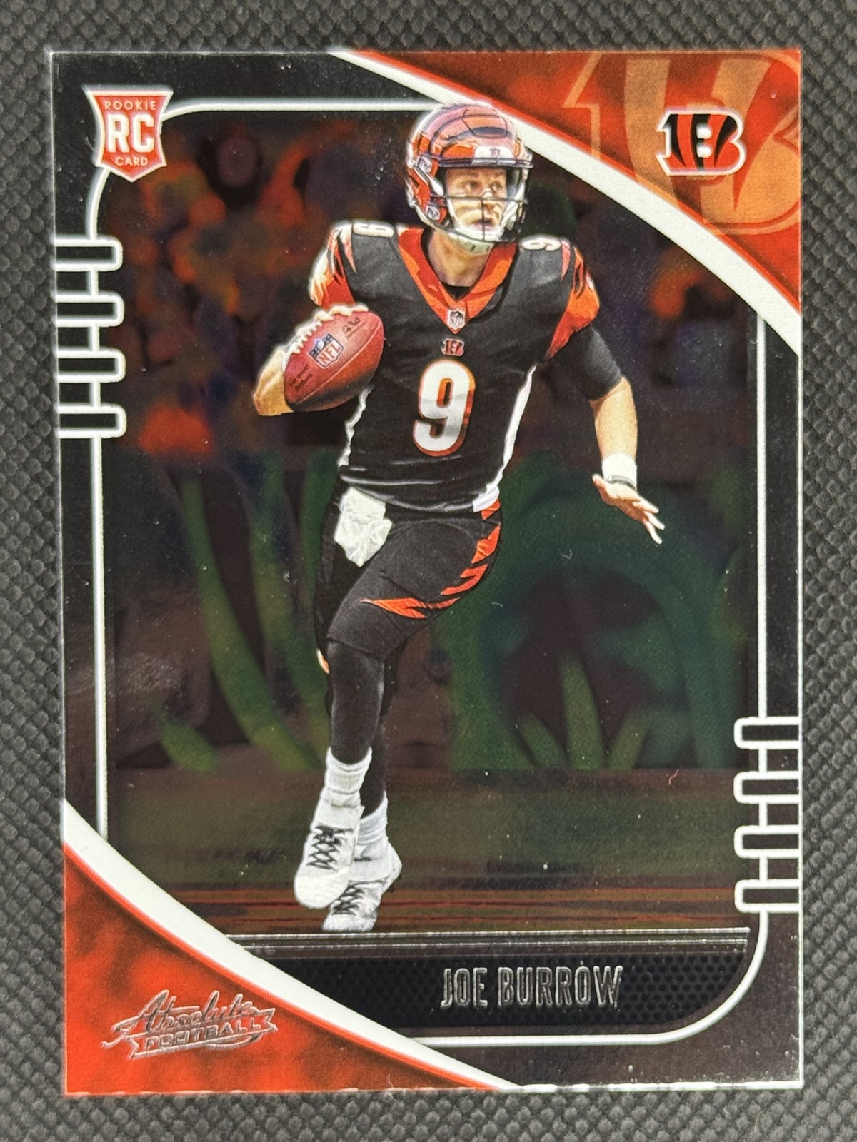 2020 Panini Absolute - Rookie Joe Burrow #158 (RC)