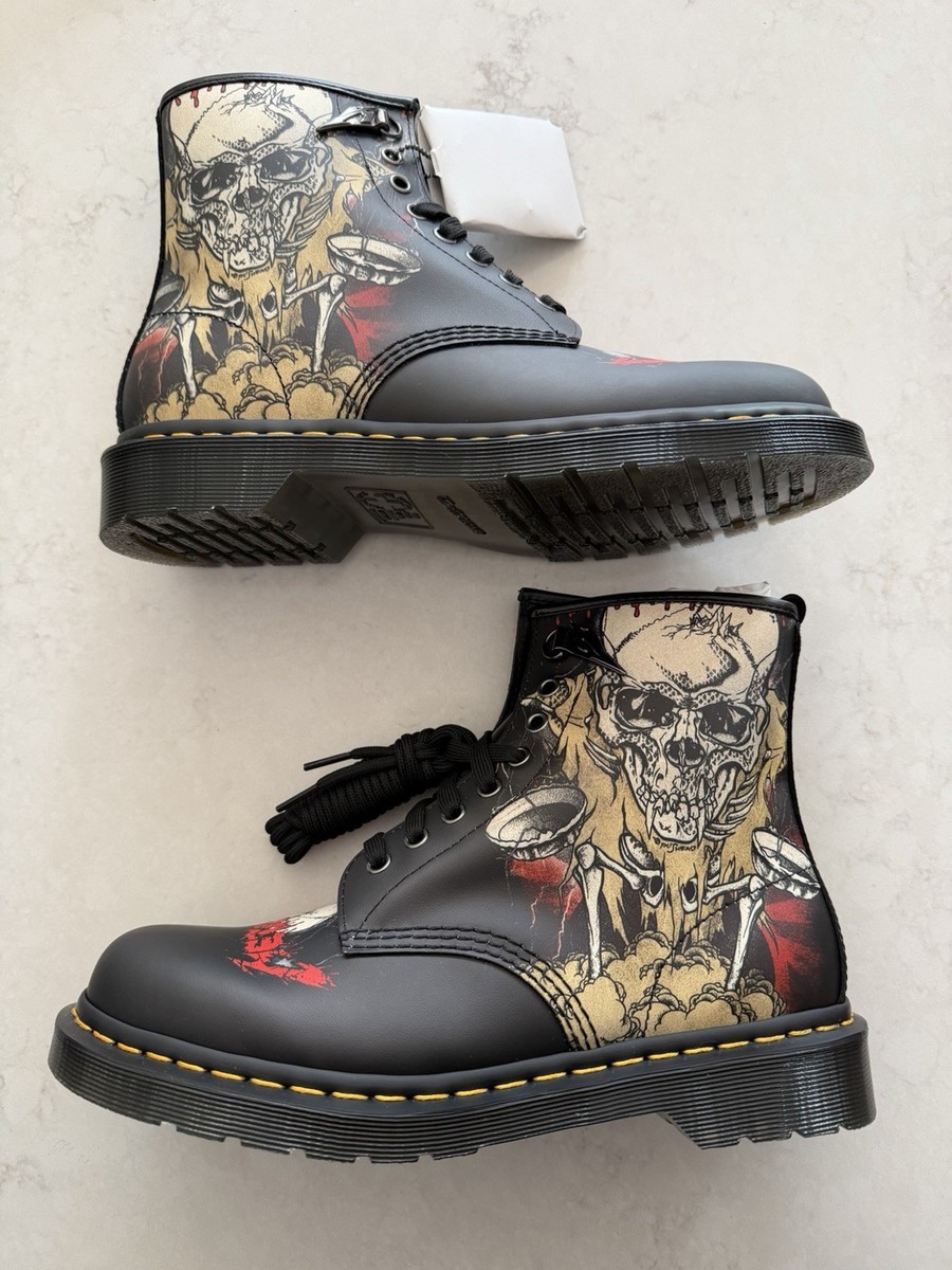 Size 9 Men 1460 Metallica Skull Lightening Dr. Martens Black