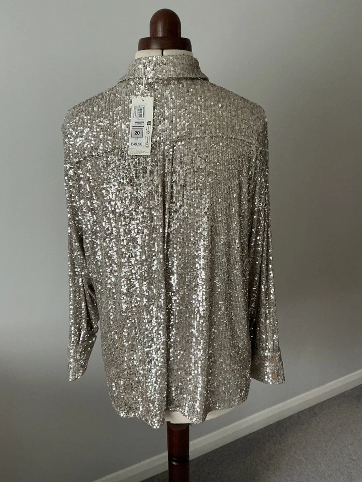 Marks & Spencer Ladies Beautiful Dressy Sequin Shirt/Blouse Size 20 BNWT - Image 3 of 4