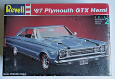 Revell 125 Scale 67 Plymouth Gtx Hemi Model Kit 7359 Sealed Box 1994 Revell 125 Scale 67 Plymouth Gtx Hemi Model Kit 7359 Sealed Box 1994
