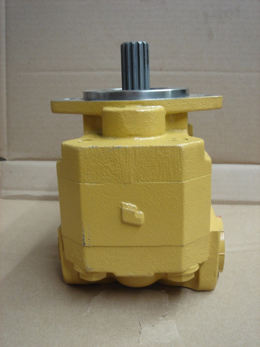 Case 1835C Equipment Hydraulic Pump 13 Spline, Replaces 132642A1