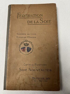 1928 Karte der Schattierungen der Seide - Neuheiten Frühling 1928 - Soieries de Lyon