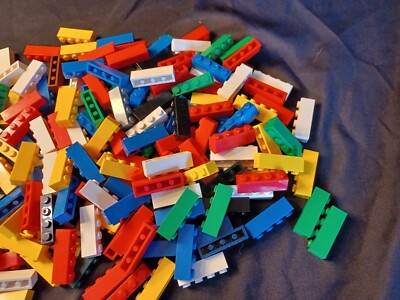 Lego 3010 1x4 Lot Of 200
