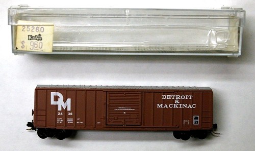 MTL Micro-Trains 25280 Detroit Mackinac DM 2436 50 pies vagón de una sola puerta | Zustand: New
