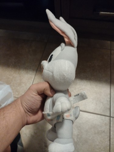 Baby Bugs Bunny In Diaper Looney Tunes 9" Lovables Plush 1995 Vintage Tyco - Picture 4 of 6