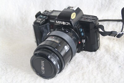 Minolta 7000 mit Objektiv 28-85 mm und UV-Filter