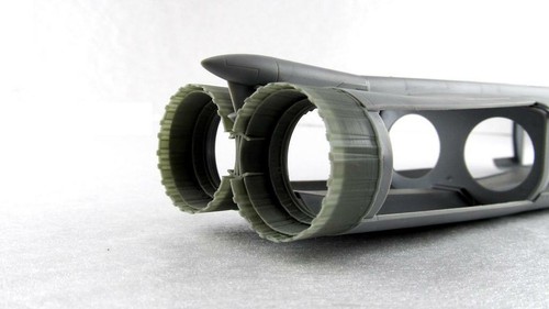 Metallic Details MDR4826 - 1/48 - MiG-25 RB/RBT. Strahldüsen (ICM) Harzteile - Bild 6 von 9