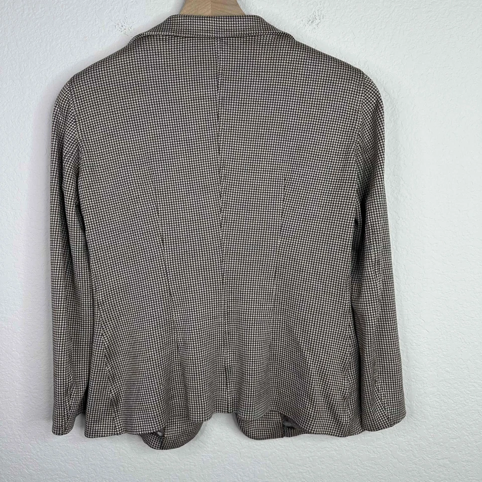 Blazer feminino Giorgio Armani tamanho 44 marrom branco Houndstooth malha de dois botões - Imagem 2 de 4