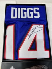 *STEPHON DIGGS * Custom Red/Blue/White Framed Autographed Jersey Beckett Witness