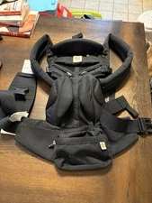 Ergobaby Omni 360 Baby Carrier - Onyx Black (BC360PONYX)