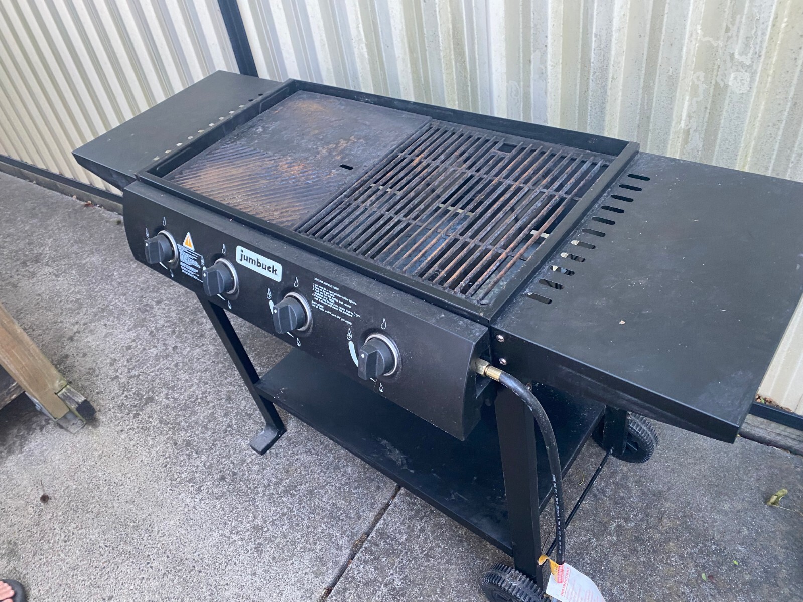 Jumbuck Urban 4 Burner Gas Barbecue with Builtin Grill eBay