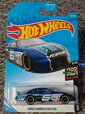 2019 Hot Wheels Dodge Charger Stock Car #76/250 HW Race Day #5/10 MOPAR