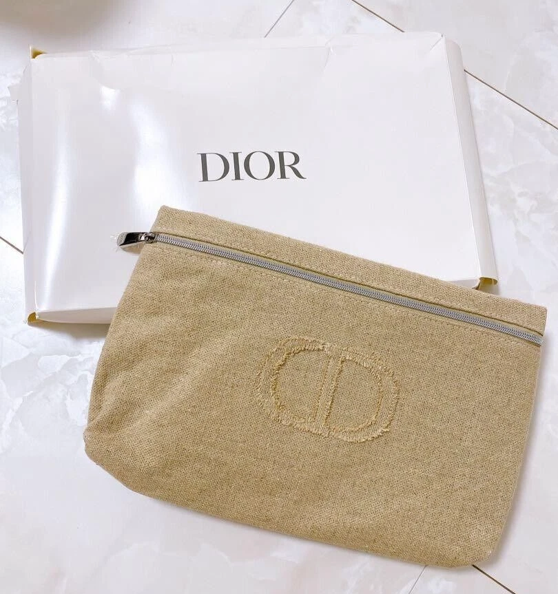 Sac pochette Christian Dior 16 x 28 cm beige nouveauté limitée du Japon