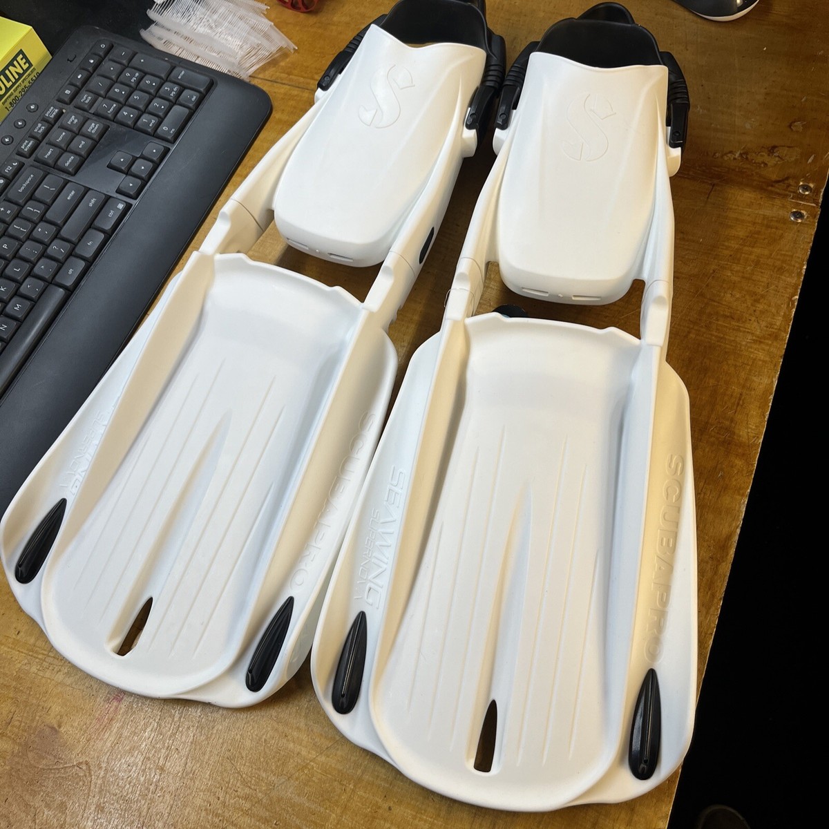 Scubapro - Seawing Supernova Fins - Small - White - Scuba Scubapro - Seawing Supernova Fins - Small - White - Scuba