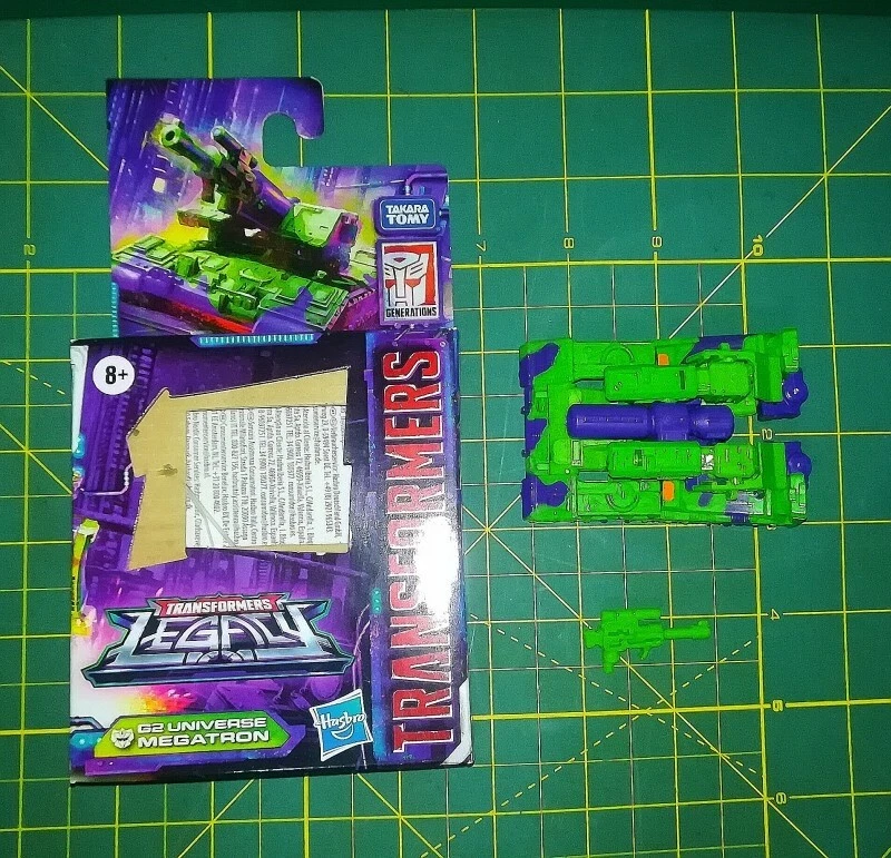 Transformers Legacy Megatron G2 Hasbro - Immagine 3 di 4