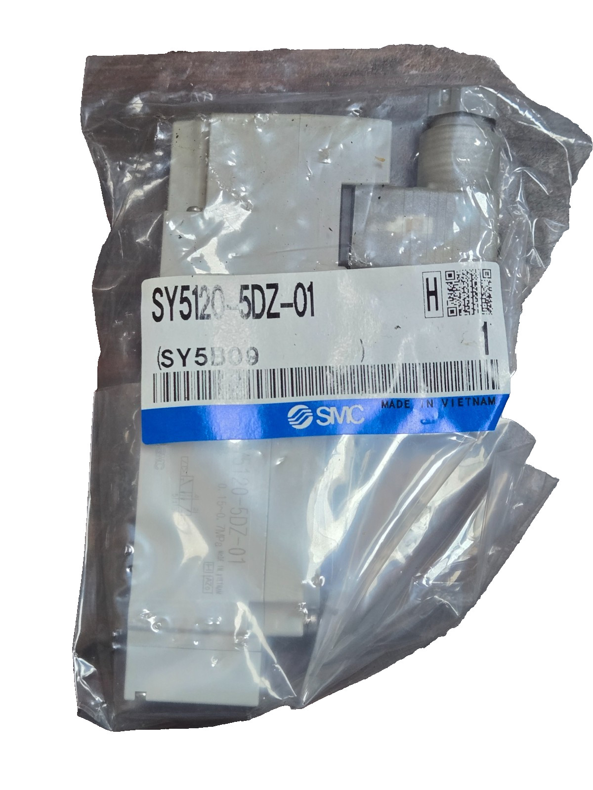SMC SY5120-5DZ-01 SOLENOID VALVE SY5120-5DZ-01 NEW