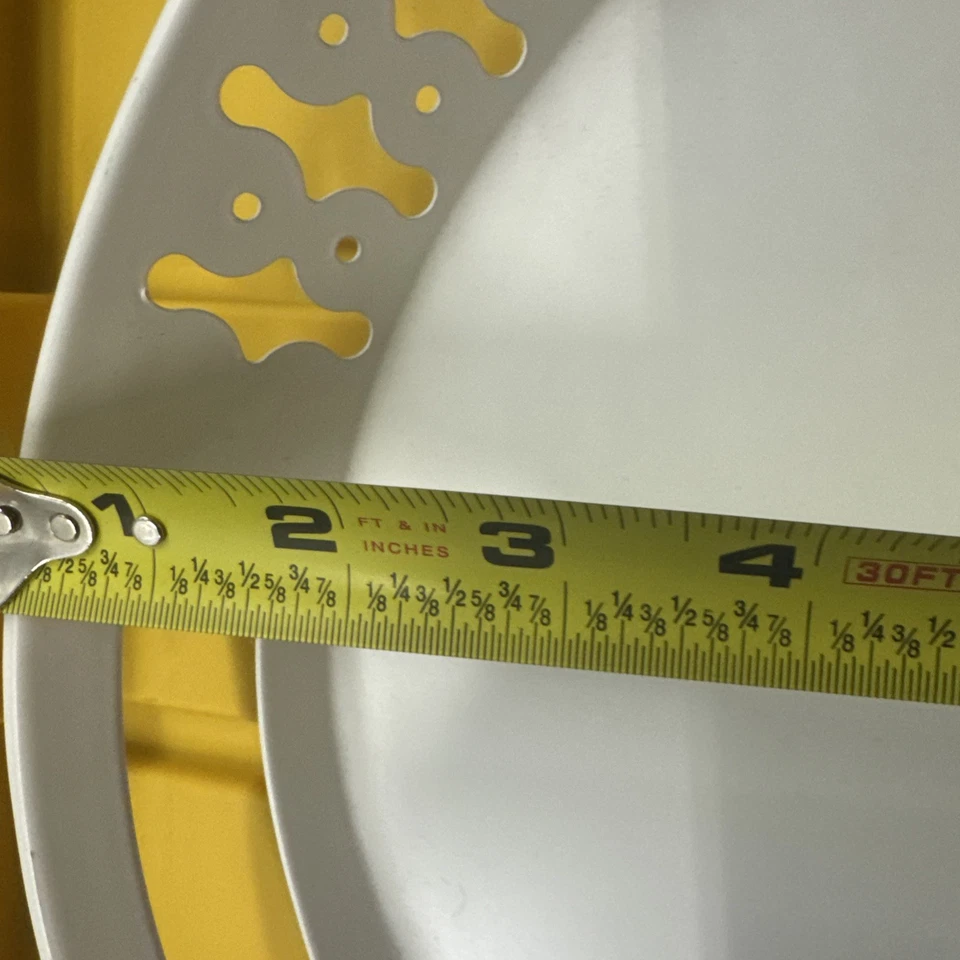 IKEA White Tray - Image 4 of 4