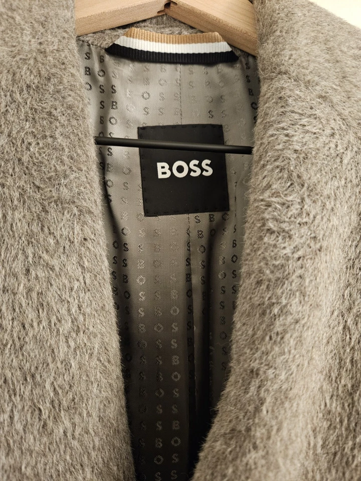 New Without Tags Men's HUGO BOSS Alpaca Double Breasted Coat - Image 2 of 4