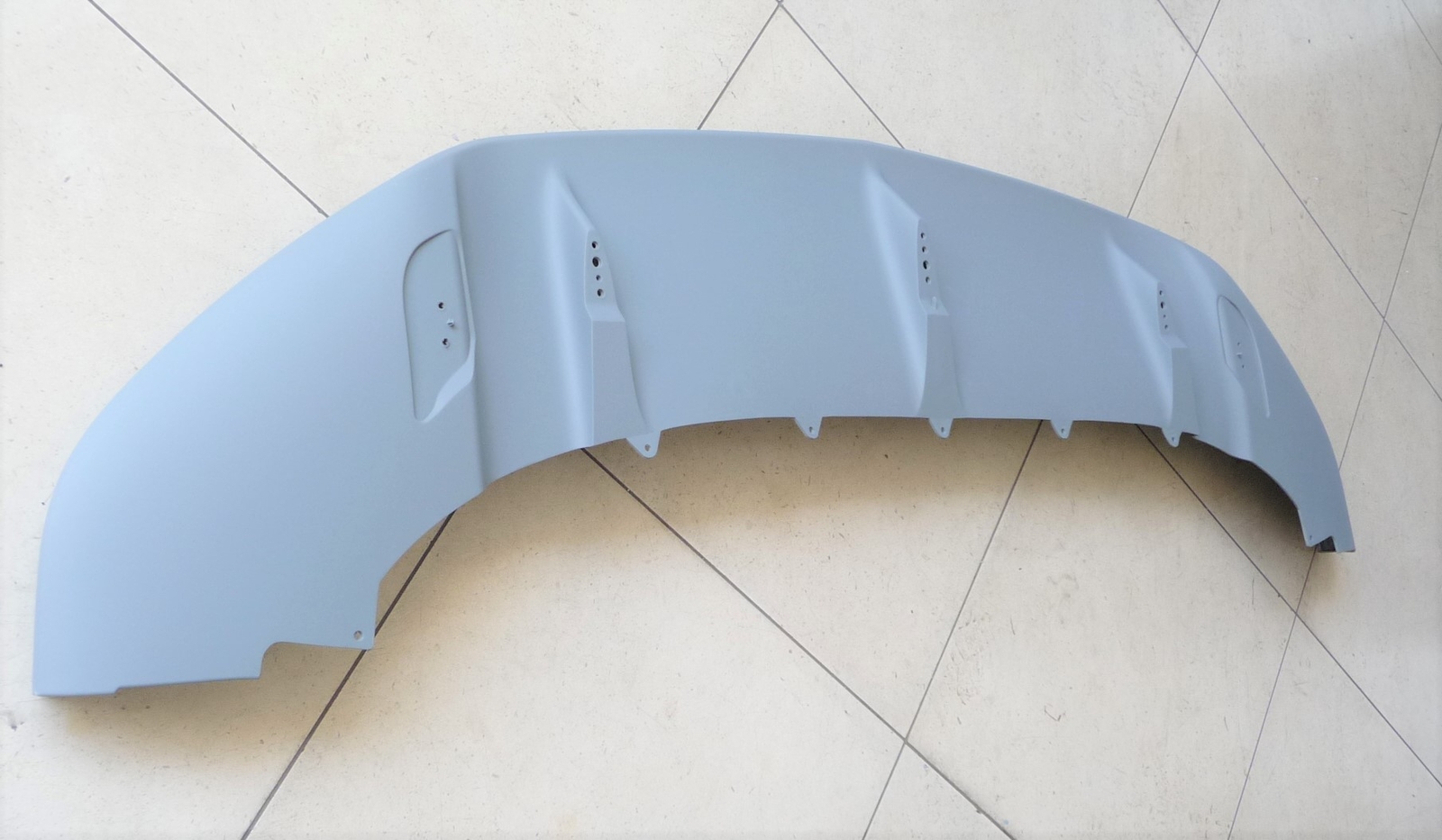 21-22 Bentley Bentayga Gen 2 BY636-2 Front Bumper Lower Splitter Diffuser OEM