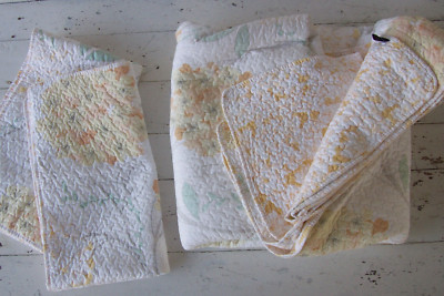 Cynthia Rowley Reversible Yellow Floral King Quilt + 2 Shams~Cotton Blend