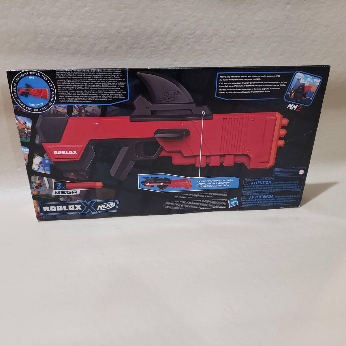 NERF Roblox MM2: Shark Seeker Dart Blaster, Shark-Fin Priming, 3