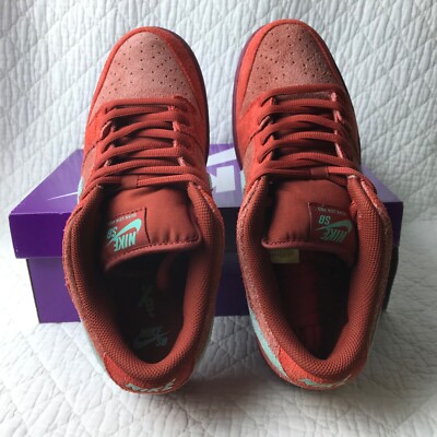 Nike SB Dunk Low Pro PRM Shoes Men's SZ 10 Mystic Red/Emerald Rise