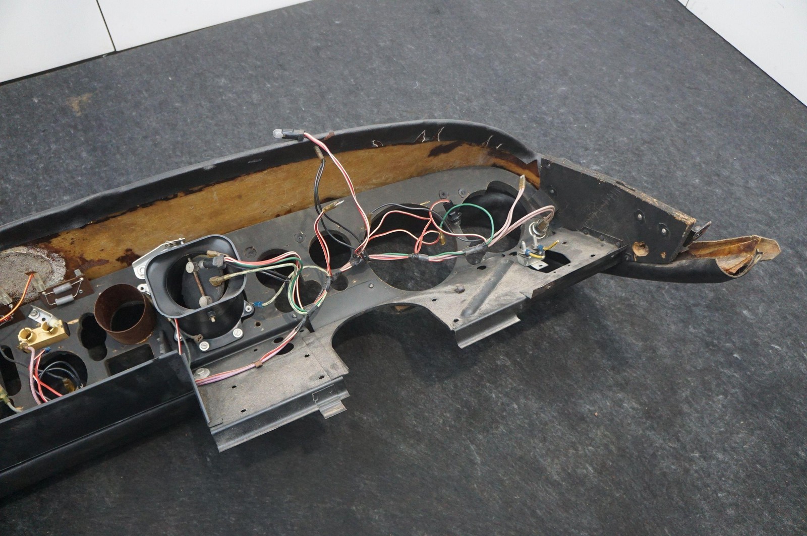 Dashboard Instrument Panel Assembly OEM Rolls Royce Silver Shadow 1973 *Note*