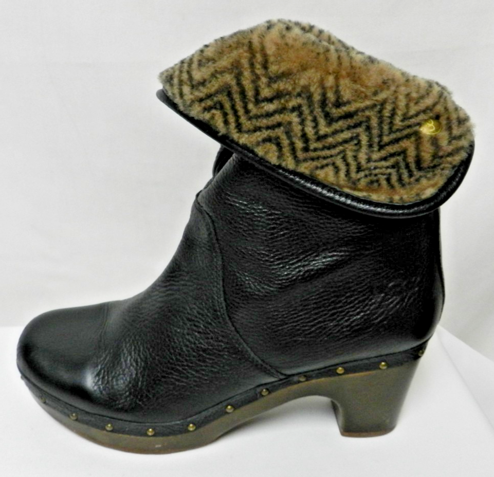 UGG Lynnea Leather Shearling lined fold-over mid calf clog boots