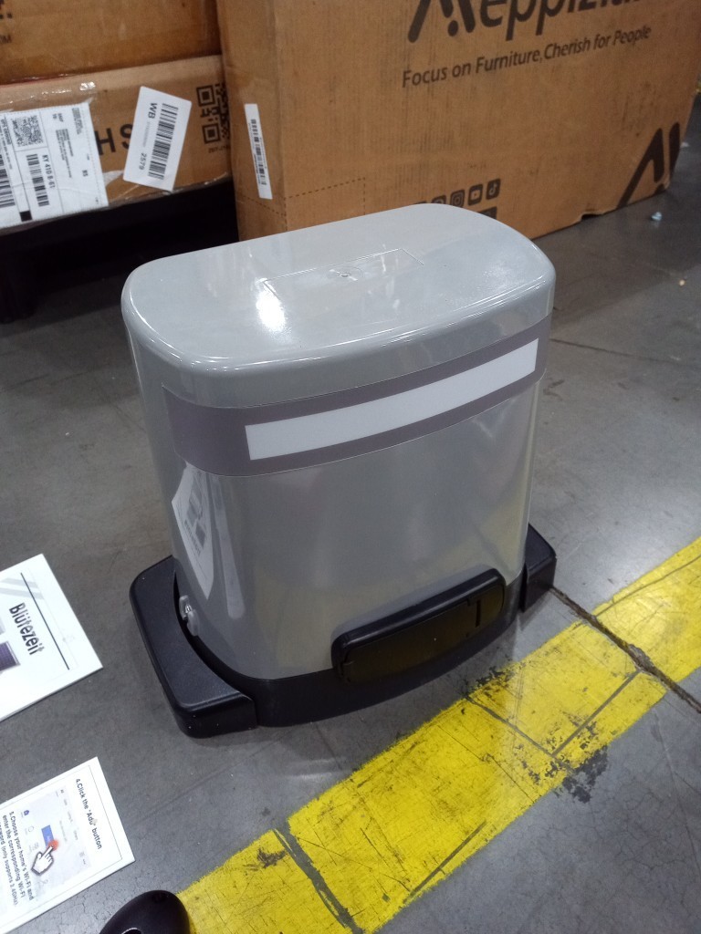 Blütezeit 1400lb Chain Solar Gate Opener WiFi w/Battery for Driveway Motor(Used)