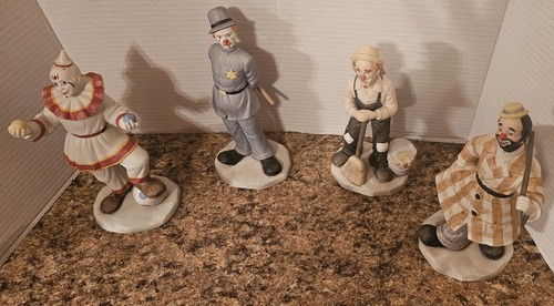 4 Vintage Flambro of "Circus World Museum" "Make-Up Styles" Clown 8" Figurines - Picture 2 of 19