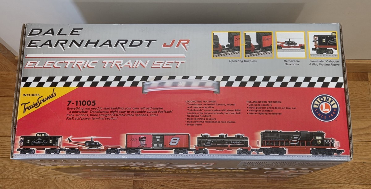 Lionel Dale Earnhardt Jr #8 Electric Train Set In Original Box 7