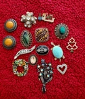 Vintage Women's Costume Jewelry Mixed Lot 13pc Brooch Pin  Rhinestone Glass