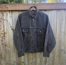 vintage 90s black levi’s trucker jacket made in usa large
