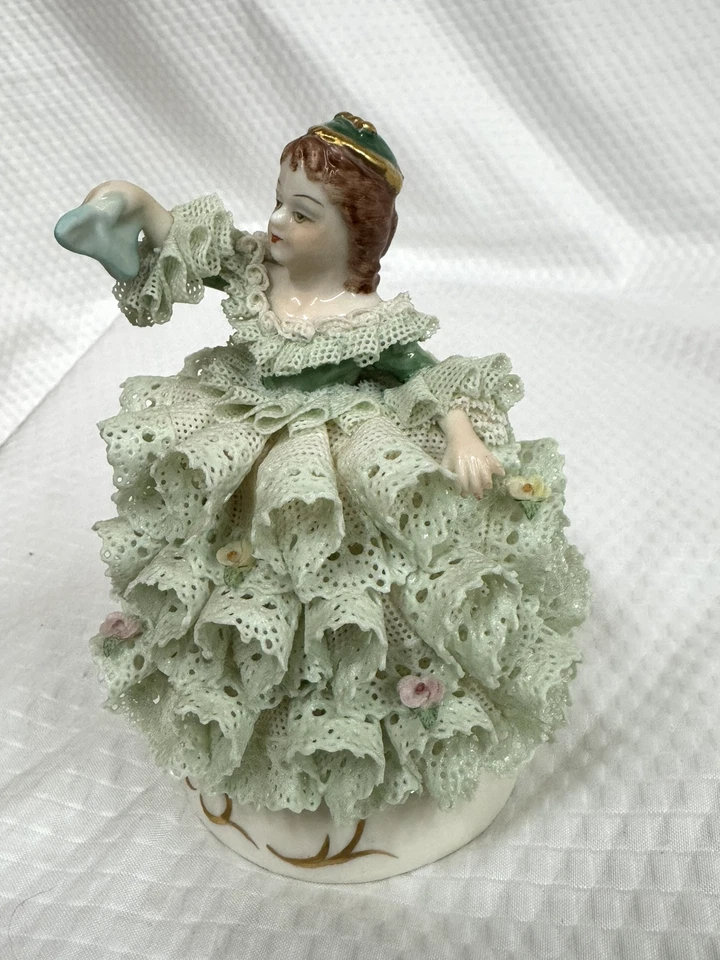 De Colección Volkstedt MV~DRESDE IRLANDÉS ~BABETTE~ESTATUILLA DE ENCAJE~MZ Colección Esmeralda COMO NUEVO Foto 2 de 4