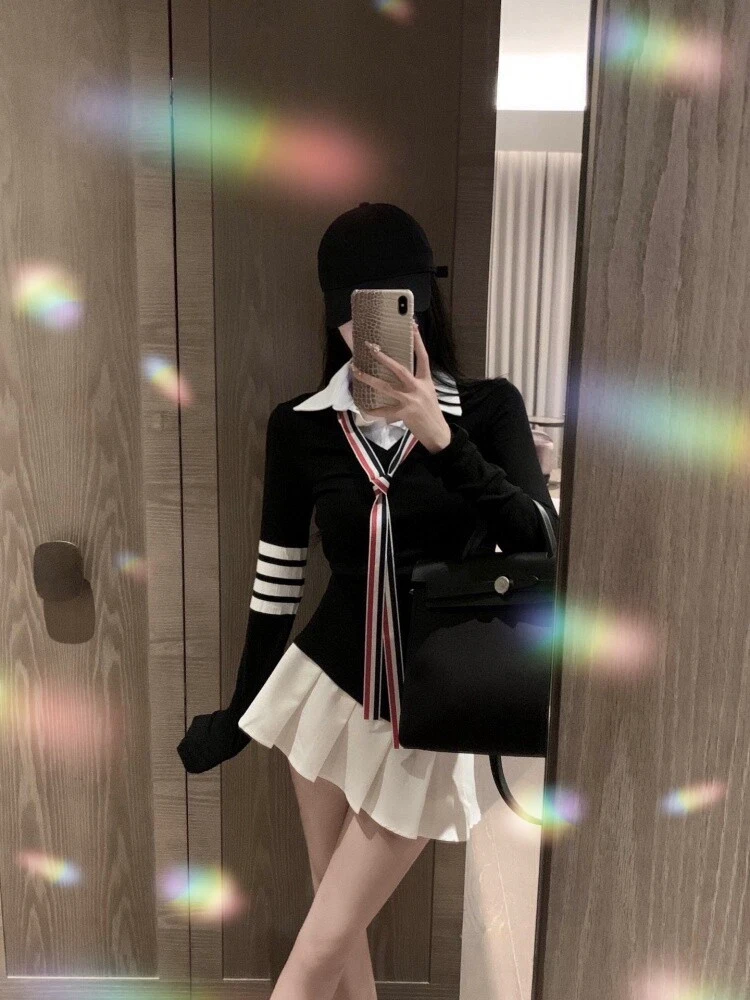 Abito donna Thom Browne in maglia a quattro barre