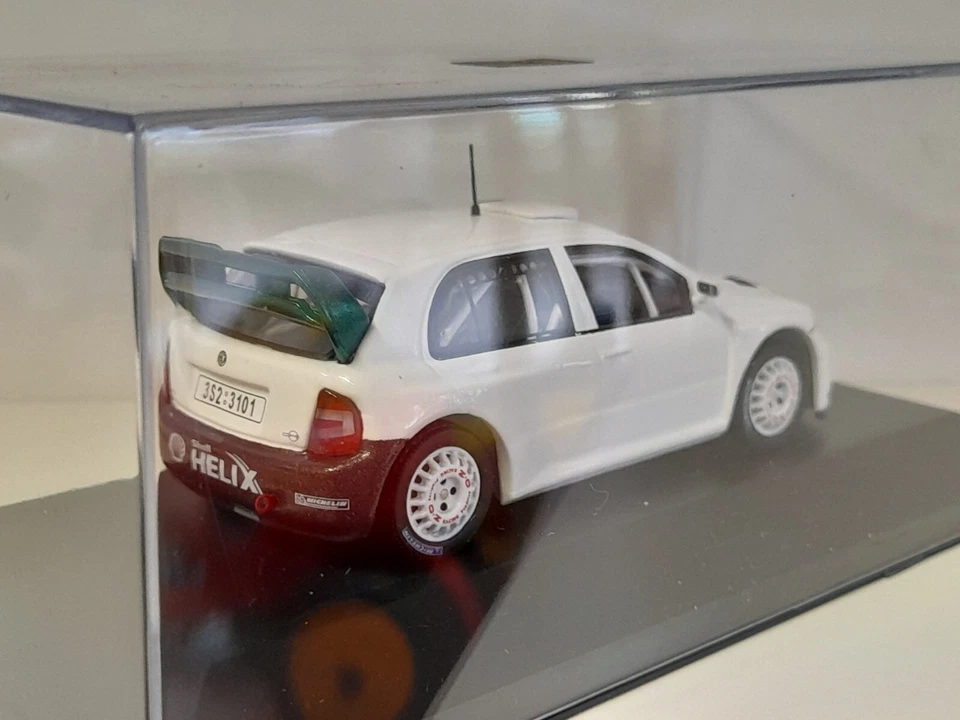 Ixo Ram 176 Skoda Fabia WRC Test Car 2005 1/43 - Immagine 3 di 3