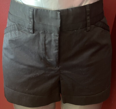 Express Editor Size 2 Black Shorts Flat Front Belt Loops Pockets