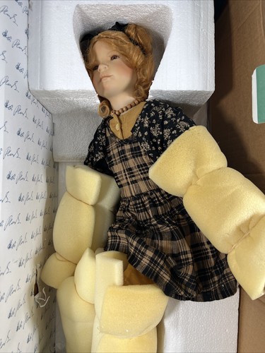 MIB Künstlerpuppe Maria von Heidi Plusczok für Masterpiece Gallery LE 1000 - Bild 6 von 15