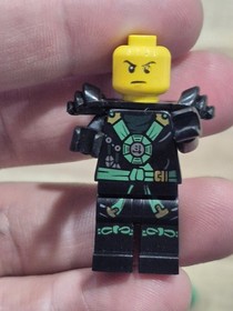 Authentic LEGO Ninjago Minifigure Deepstone Armor Possession Lloyd Njo0167