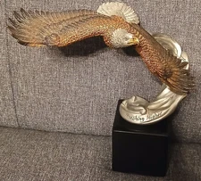 Legends USA C. A. Pardell Reaching Higher Eagle Limited Edition