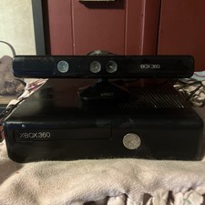 xbox 360 console and kinect NOT TESTED!!