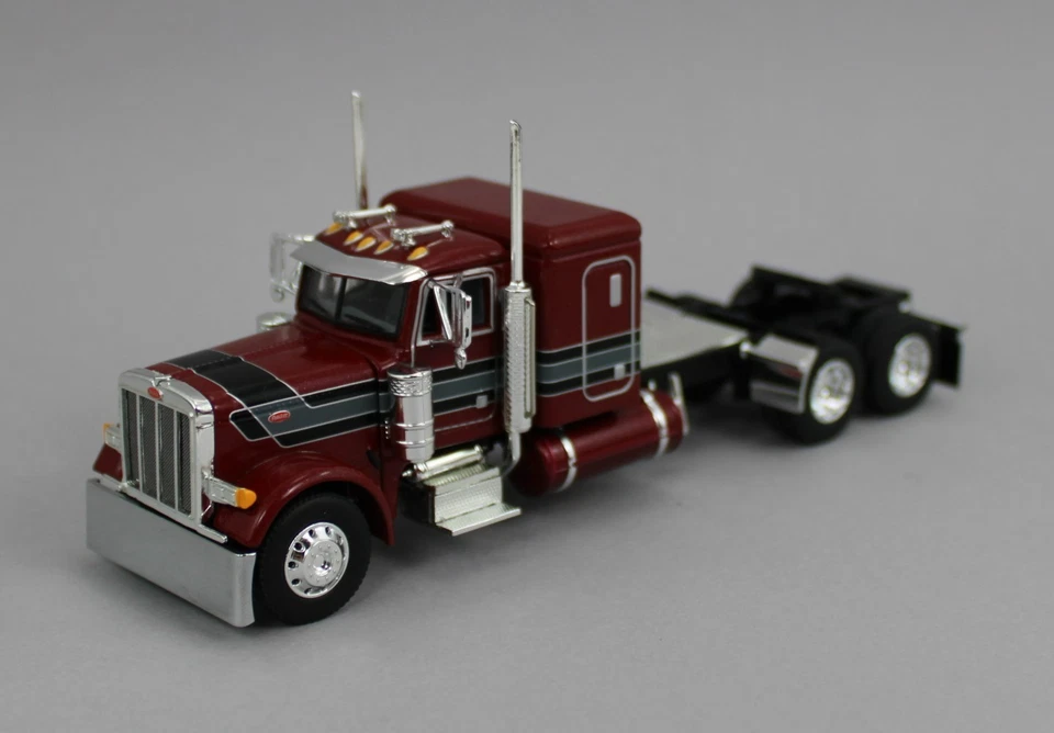 1:64 DCP *LEGENDARY RED* Peterbilt 379 48" Flattop & Wilson Grain Trailer NIB - Image 4 of 4