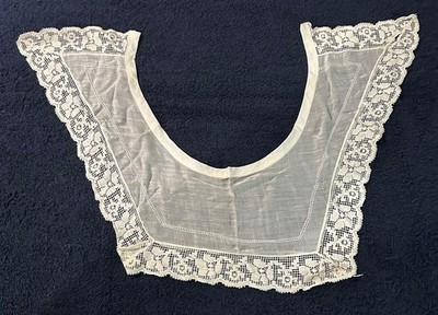 Antique Victorian Edwardian Lace Collar Plastron Crochet 3D SC Estate #D