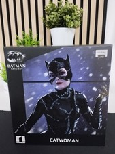 Iron Studios Catwoman ( Batman Returns ) Figu...