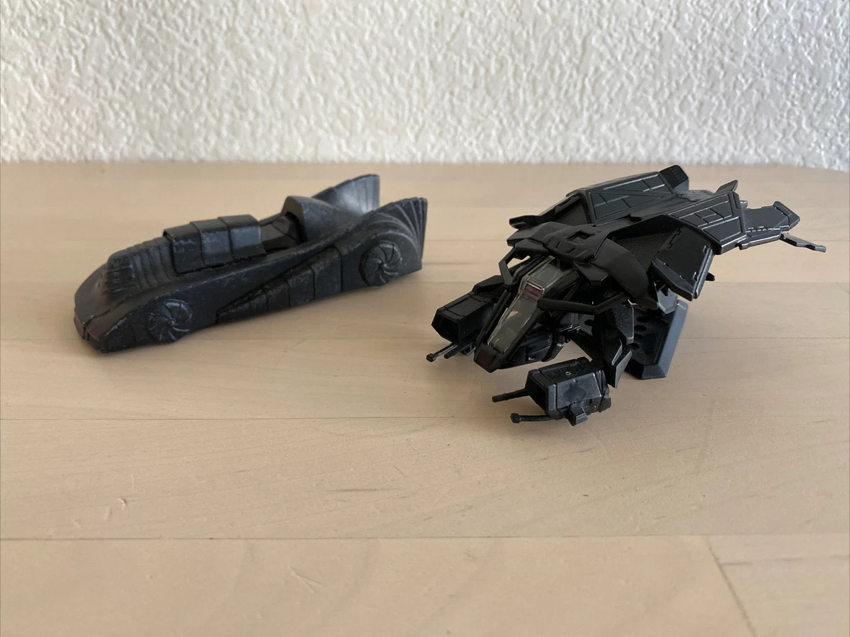 Hot wheels the dark knight rises the bat 2025