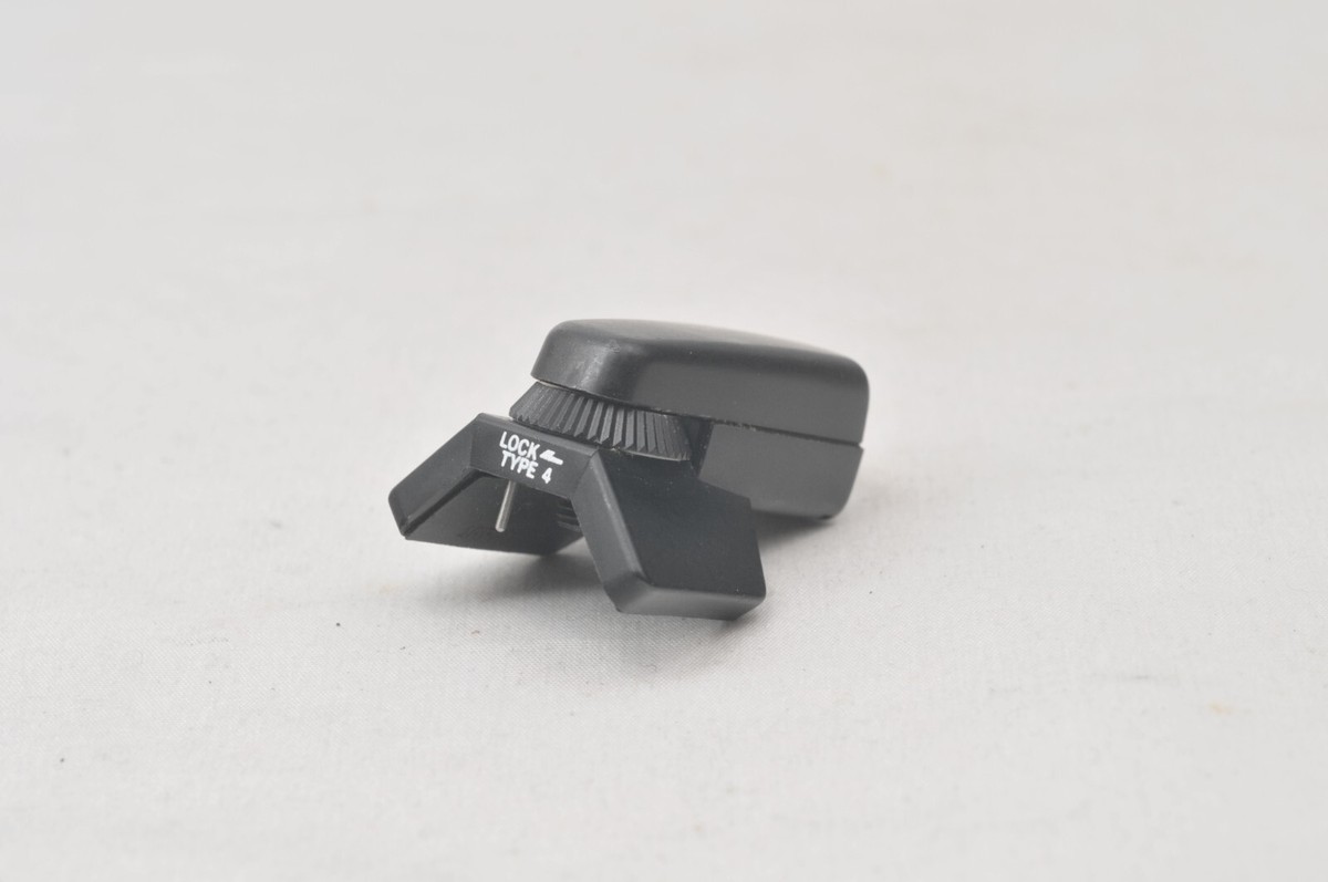 MINT* Olympus Electronic Flash TTL Auto Connecter Type 4