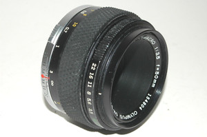 Olympus Zuiko Auto-Macro f3.5 50mm OM prime lens