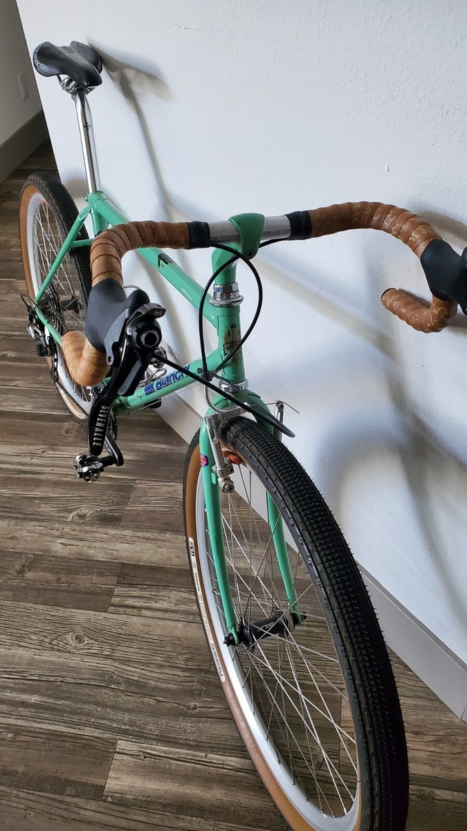 1986 Bianchi Super Grizzly 17.5 Celeste Mountain bike Neo