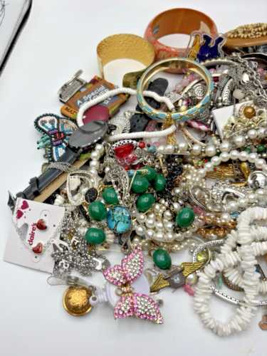 3.5 lb Vintage Estate Modern Junk Drawer Lot Jewelry Restore Repair Repurpose - Picture 2 of 6