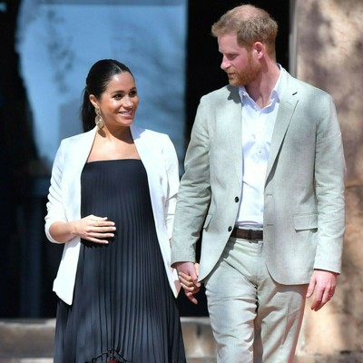 aritzia white blazer